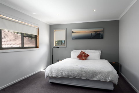 The Edgewater On Greville - Accommodation QLD 25