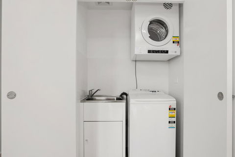 Wyndel Apartments St Leonards 6Atch - Accommodation QLD 4