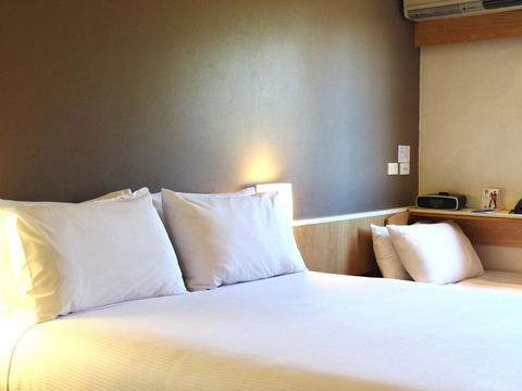 Ibis Newcastle - Accommodation QLD 18