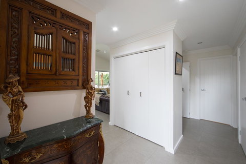 Armidale Cottage - House 2 - Accommodation QLD 10