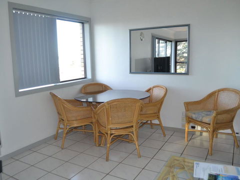 Oxley 8 At Tuncurry - Accommodation QLD 2