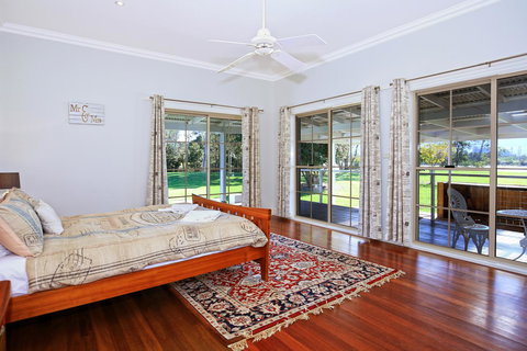 Terara Riverside Retreat - Accommodation QLD 4