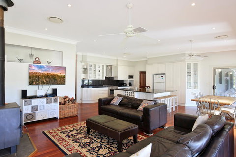 Terara Riverside Retreat - Accommodation QLD 6