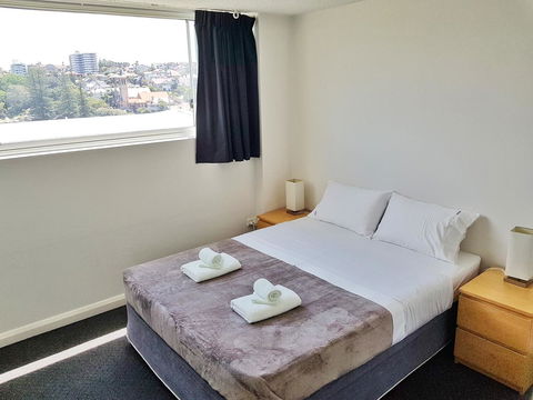 Manly Central Executive - Accommodation QLD 13