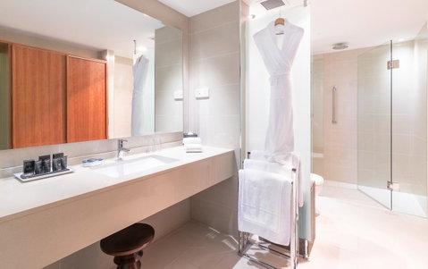 The Grace Hotel - Accommodation QLD 9