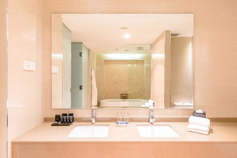 The Grace Hotel - Accommodation QLD 28
