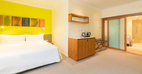 The Grace Hotel - Accommodation QLD 12