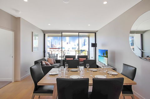 DD Apartments At International Convention Centre - Accommodation QLD 4