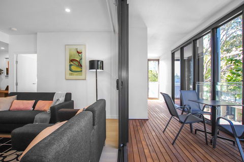 DD Apartments At International Convention Centre - Accommodation QLD 6