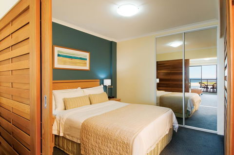 Oaks The Entrance Waterfront Suites - Accommodation QLD 3