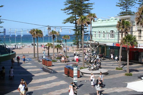 Oversized 2 Bedroom Manly Beach House - Accommodation QLD 15