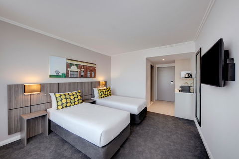Mercure Sydney Bankstown - Accommodation QLD 6