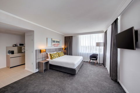 Mercure Sydney Bankstown - Accommodation QLD 21