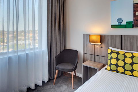 Mercure Sydney Bankstown - Accommodation QLD 22