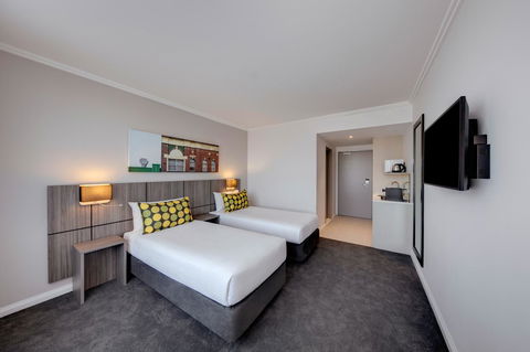 Mercure Sydney Bankstown - Accommodation QLD 10