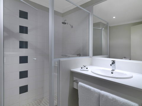 Mercure Sydney Bankstown - Accommodation QLD 9