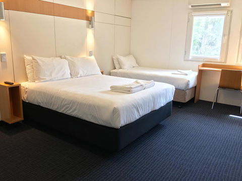 Ibis Budget - Gosford - Accommodation QLD 14