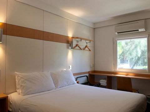 Ibis Budget - Gosford - Accommodation QLD 11