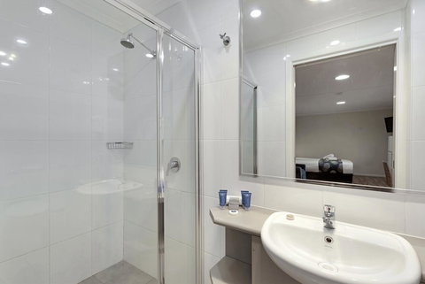 Discovery Parks - Dubbo - Accommodation QLD 14