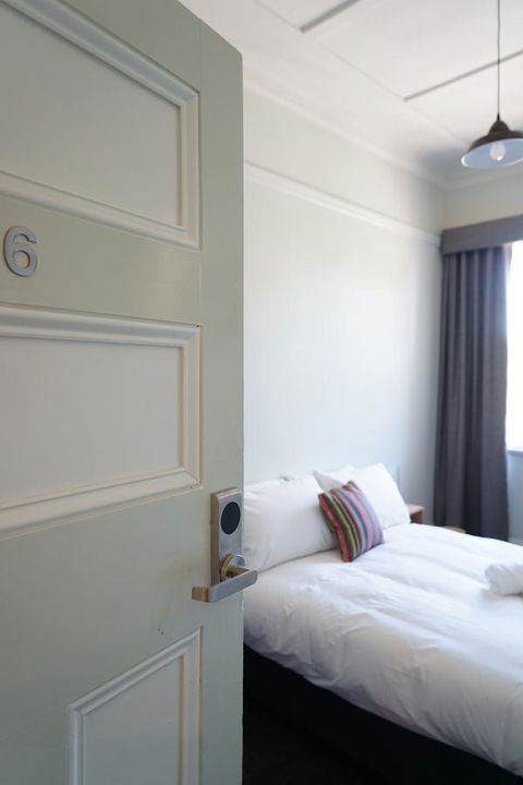Rosehill Hotel - Accommodation QLD 1