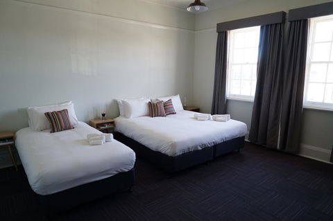 Rosehill Hotel - Accommodation QLD 0