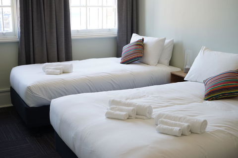 Rosehill Hotel - Accommodation QLD 15