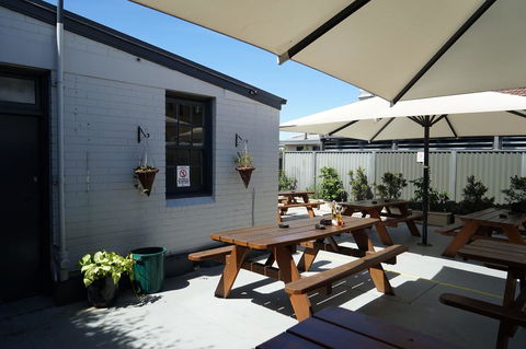 Rosehill Hotel - Accommodation QLD 34
