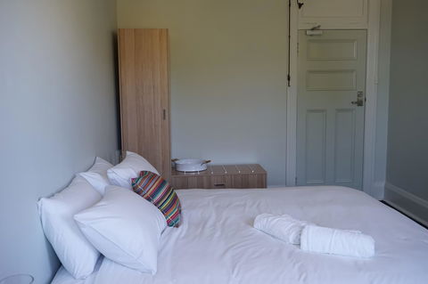 Rosehill Hotel - Accommodation QLD 17