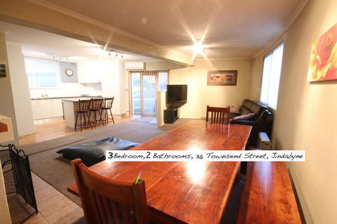 Full Circle Apartments - Accommodation QLD 10
