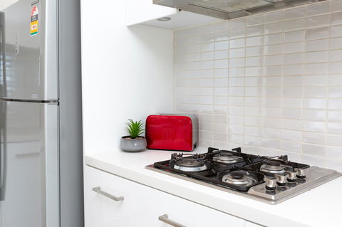 Brand New Executive Apartment - Accommodation QLD 7