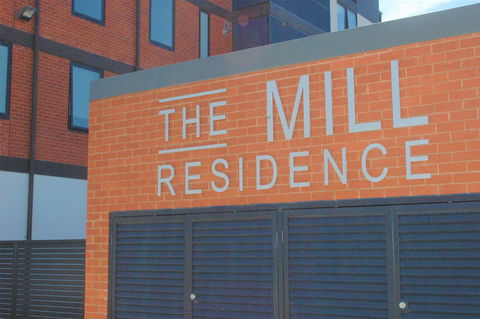 Brand New Executive Apartment - Accommodation QLD 27