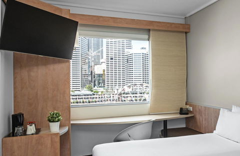 Ibis Sydney Darling Harbour - Accommodation QLD 2