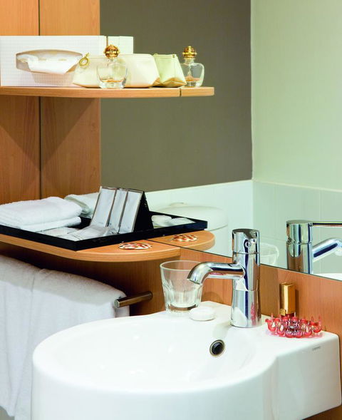 Ibis Sydney Darling Harbour - Accommodation QLD 20