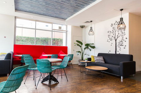 Ibis Sydney Darling Harbour - Accommodation QLD 10