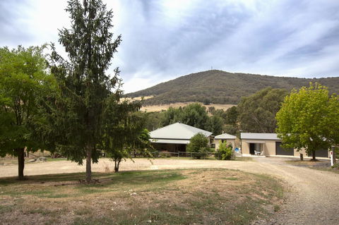 Pound Creek Gallery - Accommodation QLD 24