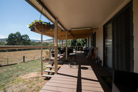 Pound Creek Gallery - Accommodation QLD 23