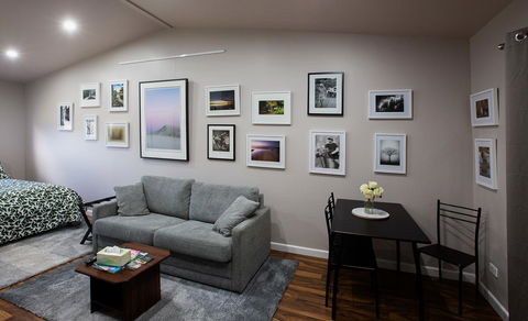 Pound Creek Gallery - Accommodation QLD 3