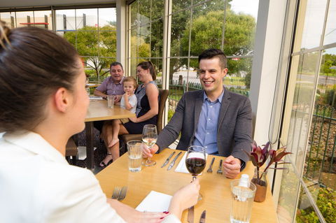 Best Western Plus Hovell Tree Inn - Accommodation QLD 4