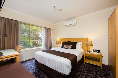Best Western Plus Hovell Tree Inn - Accommodation QLD 18