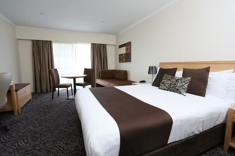 Best Western Plus Hovell Tree Inn - Accommodation QLD 19
