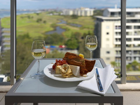 Sage Hotel Wollongong - Accommodation QLD 8