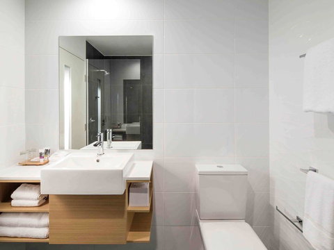 Mercure Newcastle Airport - Accommodation QLD 40