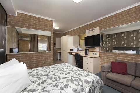 Grand Manor Motor Inn - Accommodation QLD 7