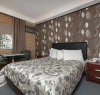 Grand Manor Motor Inn - Accommodation QLD