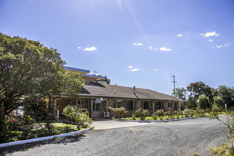 Allonville Gardens Motel - Accommodation QLD 11