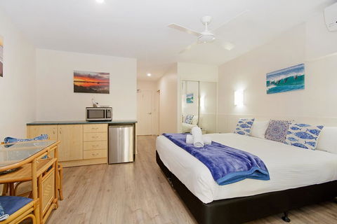 The Cove Yamba - Accommodation QLD 1