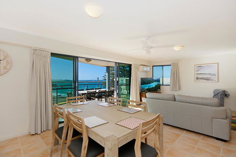 The Cove Yamba - Accommodation QLD 12