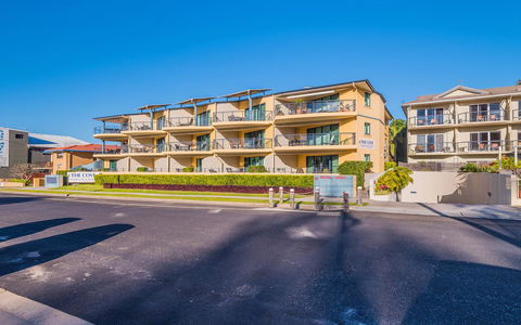 The Cove Yamba - Accommodation QLD 14