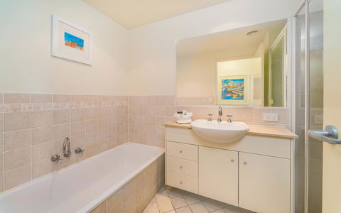 The Cove Yamba - Accommodation QLD 33