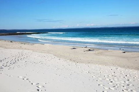 Jervis Bay Beach Shack I Pet Friendly - Accommodation QLD 16
